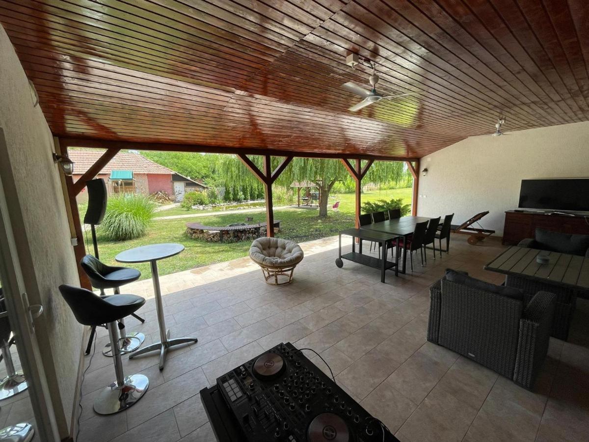 Battonya House Apartment Ngoại thất bức ảnh